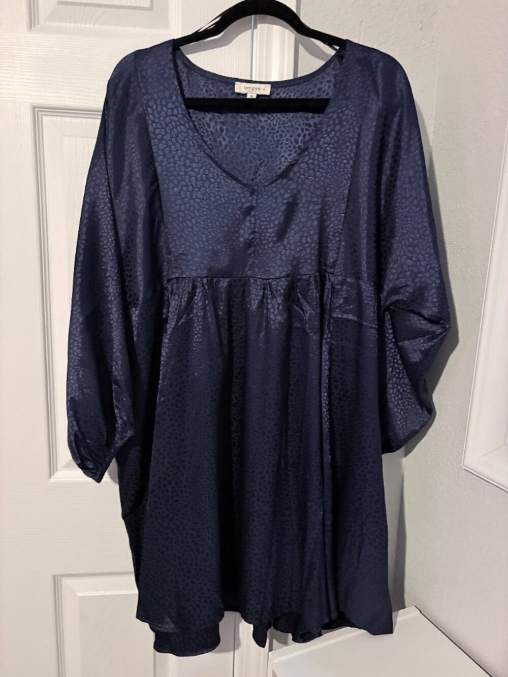 WOMEN'S NAVY BLUE DRESS WITH POCKETS (3/4 SLEEVE)